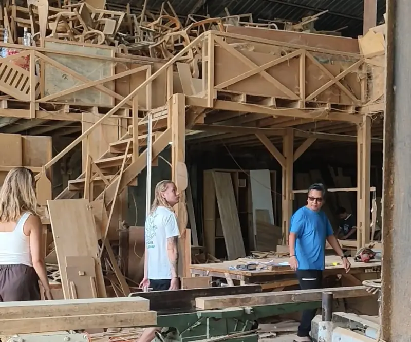 Custom Furniture Bali Visiting Workshop